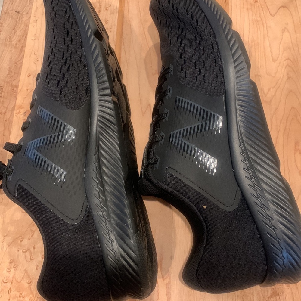 New balance black drift exercise shoe - Picture 9 of 9